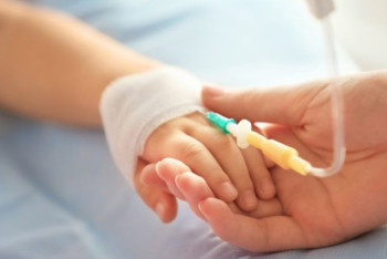 Фотография к новости: Смертельная авария в Павлодарской области: врачи борются за жизнь трёхлетнего малыша