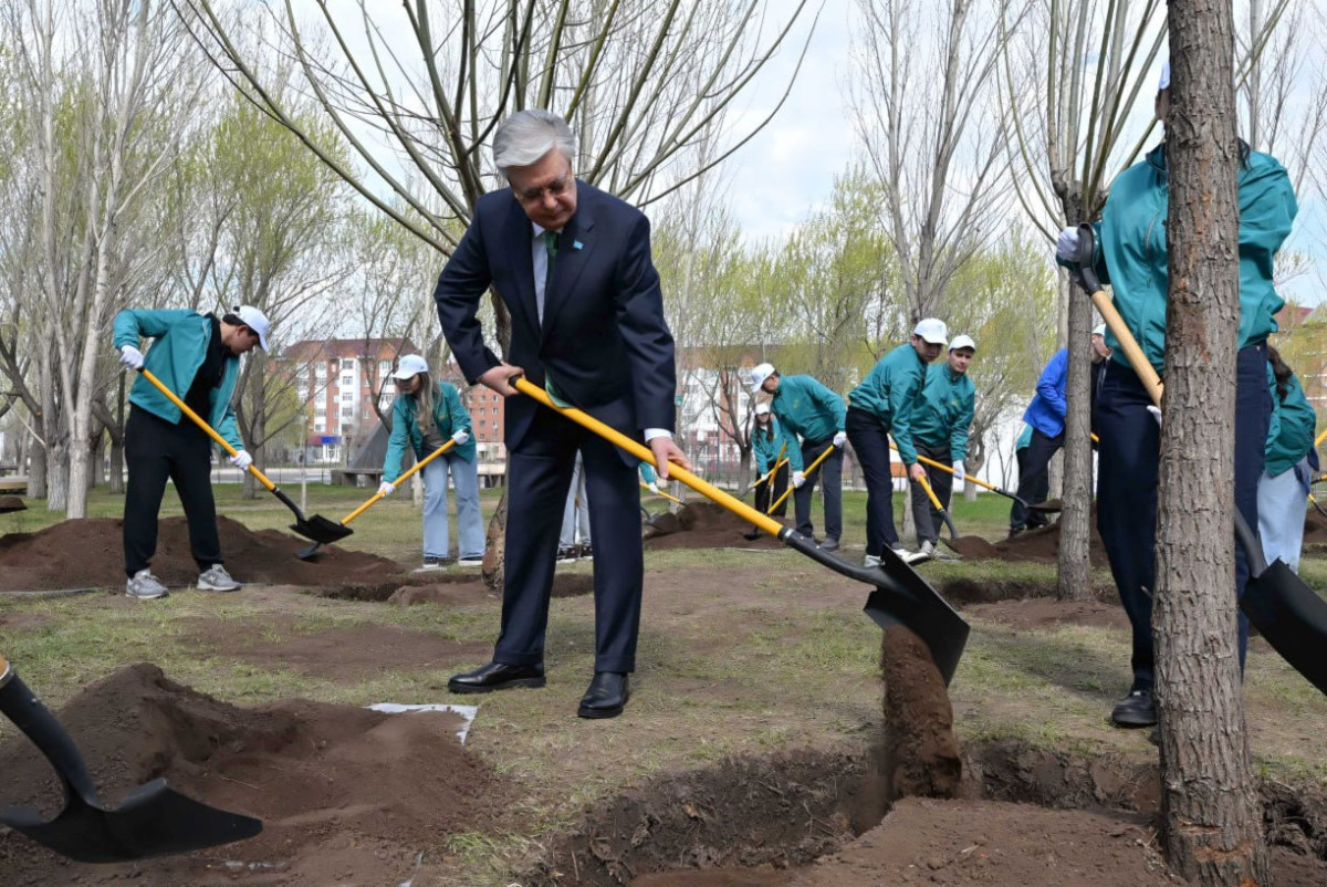 Токаев принял участие в экофестивале "Таза Қазақстан"