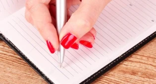 В Актюбинской области делопроизводитель без образования &quot;лечила&quot; сотни пациентов