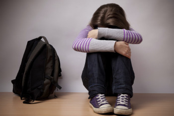 Фотография к новости: Абенов требует блокировать блогеров за фото детей без согласия