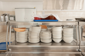 Отравление 460 школьников в Мангистау: предпринимателю вынесли приговор