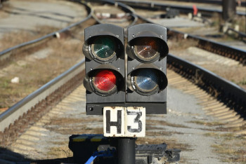 Фотография к новости: Почему пешеходы продолжают погибать на железной дороге в Казахстане?