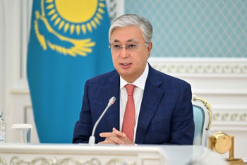 Фотография к новости: Токаев поздравил казахстанцев с Днём единства народа