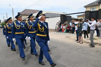 Мини-парад Победы организовали для фронтовиков в Таразе