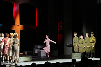 Фотография к новости: Спектакль "Алия" в Астане: театральная пьеса к вековому юбилею героини и годовщине Победы