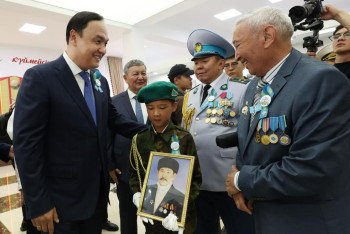 В Таразе открылся музей Бауыржана Момышулы