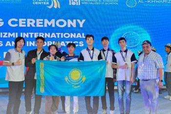 Школьник из Казахстана признан сильнейшим информатиком в Центральной Азии