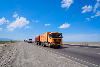 Фотография к новости: Казахстанские дороги адаптируют под климат и нагрузку — разрабатываются новые стандарты