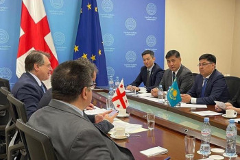 Фотография к новости: Участились случаи отказа казахстанцам во въезде в Грузию – МИД