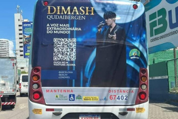 Фотография к новости: Автобус с портретом Димаша Кудайбергена курсирует по улицам Бразилии