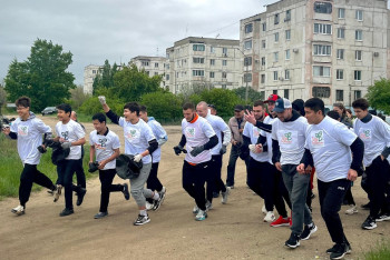 Фотография к новости: Спортсмены очистили берег Тобола во время эко-забега в Рудном