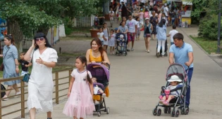 Как меняется роль отцов и матерей в казахстанских семьях рассказала эксперт