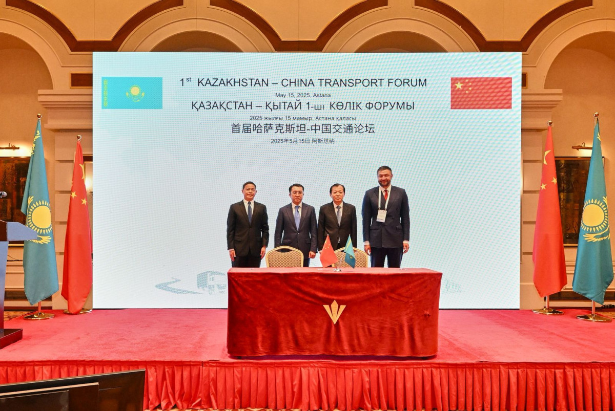 Министры транспорта Казахстана и Китая встретились в Астане