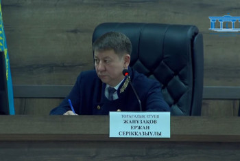 Подсудимый на допросе: Бил Шерзата Полата, но нож не видел