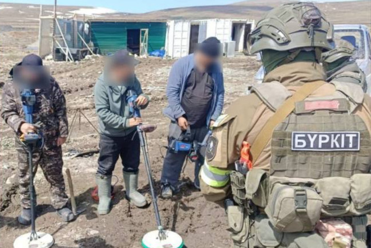 В ВКО пресекли нелегальную добычу золота