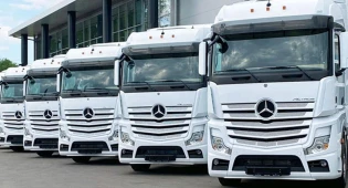 Казахстан потерял 11 млрд из-за незаконных авто