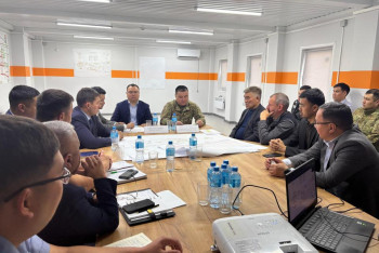 "Казхром" приостановил работы на шахте "Болашак" из-за опасности повторных выбросов