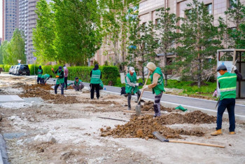Фотография к новости: 180 дворовых и общественных пространств благоустроят в Астане