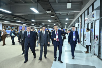 Фотография к новости: Главы парламентов Казахстана и Узбекистана ознакомились с инновационными проектами в Алматы