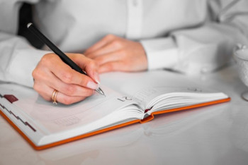 Фотография к новости: Компании стали реже платить за образование сотрудников и студентов