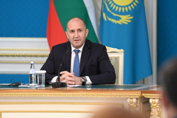 Фотография к новости: Болгарские порты могут войти в Транскаспийский транспортный коридор