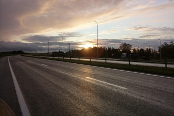 Фотография к новости: До конца года все дороги Казахстана оснастят современным сервисом