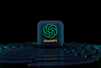 Фотография к новости: ChatGPT дал сбой: OpenAI прокомментировала массовую неполадку