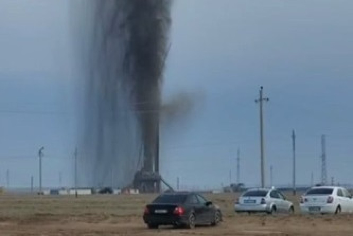 На скважине под Жанаозеном произошёл выброс метана