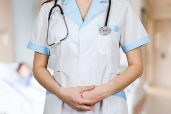 Фотография к новости: Минздрав пояснил, хватает ли медсестрам их зарплаты