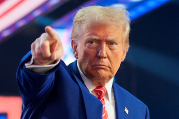 Фотография к новости: Трамп пригрозил Ирану "более жестокими" ударами