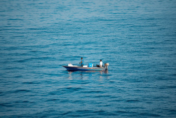 Фотография к новости: Рыбак погиб от удара винта двигателя в Павлодарской области