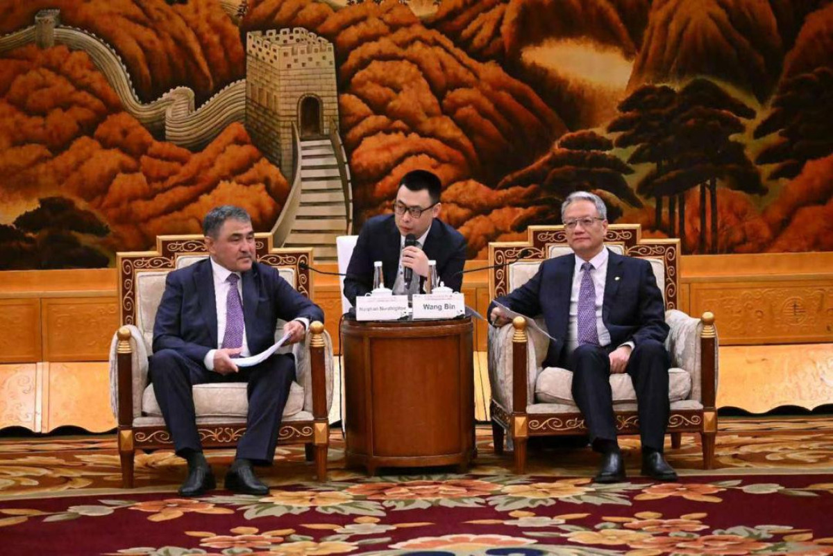 Из Астаны в Поднебесную: 120 специалистов пройдут обучение за счёт Китая