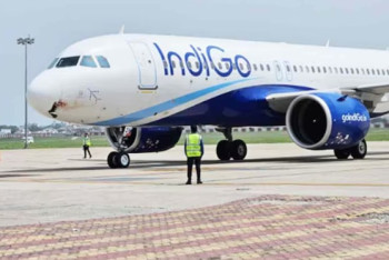 Фотография к новости: В Индии самолет экстренно приземлился из-за угрозы взрыва