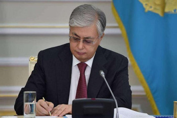 Фотография к новости: Токаев назначил нового замминистра обороны