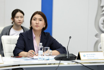 Фотография к новости: В Казахстане предложили внедрить урок о половом воспитании в школах