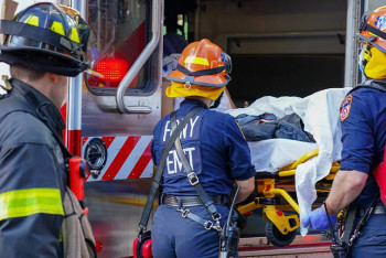 Фотография к новости: Три человека погибли в результате сильного шторма в Нью-Йорке