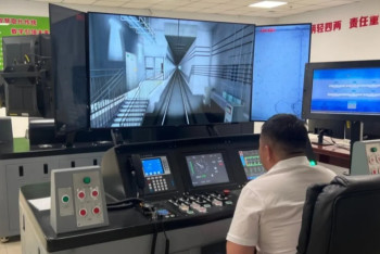 Фотография к новости: Операторы LRT из Астаны отрабатывают нештатные ситуации в Китае