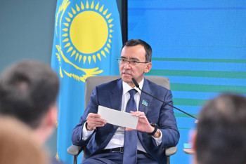 Фотография к новости: Ашимбаев прокомментировал встречу Назарбаева с Путиным