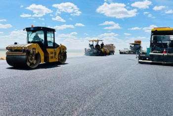 Фотография к новости: В Казахстане идет ремонт 4 тысяч км трасс республиканского значения