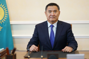 "Есть порох в пороховницах": аким Акмолинской области удивил физподготовкой