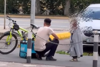 "Курьер спасал мир": Казнет благодарит парня за помощь потерявшейся девочке