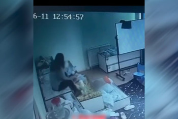 Фотография к новости: Воспитатель душила подушкой особенных малышей в детсаду Костаная