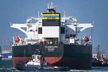 Фотография к новости: Нефтяной танкер загадочно взорвался вблизи Ливии