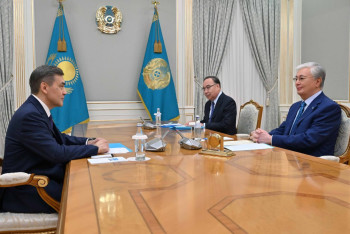 Президент Токаев обсудил будущее ШОС с Нурланом Ермекбаевым