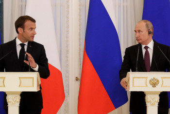 Фотография к новости: Путин и Макрон обсудили Ближний Восток и Украину