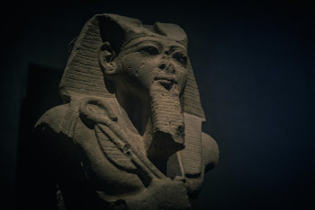 Казахстанец стал фараоном на свой 50-летний праздник