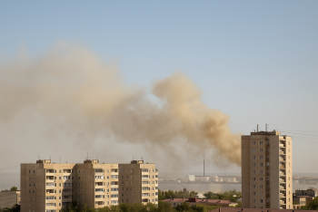 Фотография к новости: "Дышать нечем": в Департаменте экологии прокомментировали загрязнение воздуха в Актау