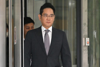 Фотография к новости: Верховный суд Южной Кореи окончательно оправдал главу Samsung