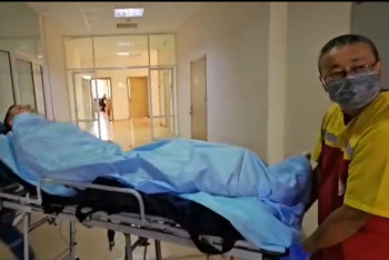 Фотография к новости: Пострадавшего врача из Костаная экстренно доставили в Астану бортом санитарной авиации