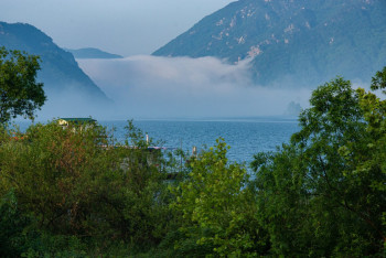 Фотография к новости: Угрозу цунами из-за сильного землетрясения ожидают на Камчатке